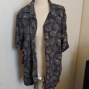 Perry Ellis Men's Black Leaf Print Shirt